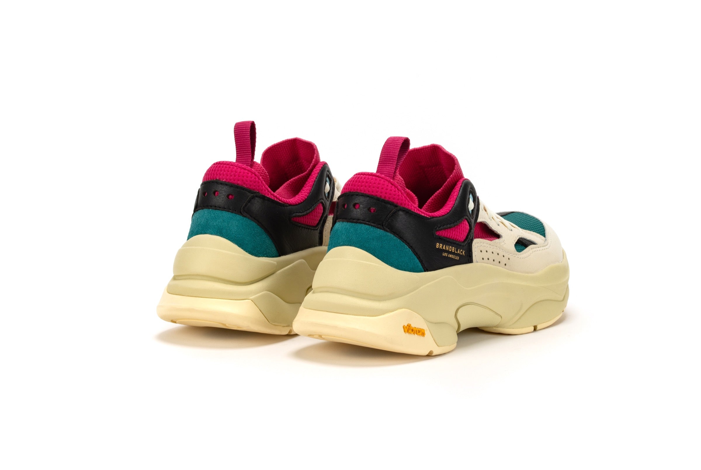 Adidas discount falcon saga